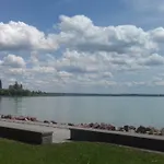 Sorompo Vendeghaz Pensionat Balatonkenese