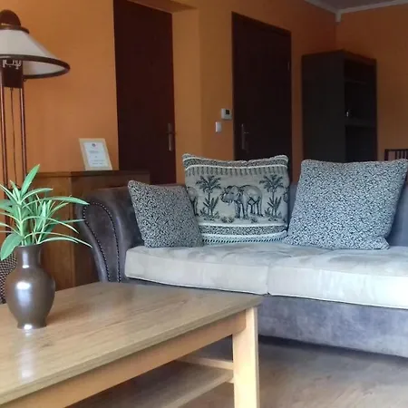 Sorompo Vendeghaz 4*