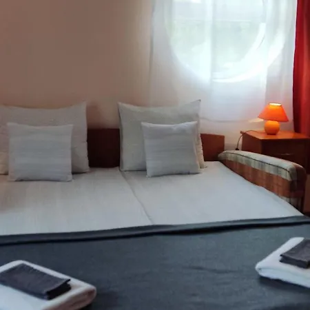 Pensjonat Sorompo Vendeghaz 4*