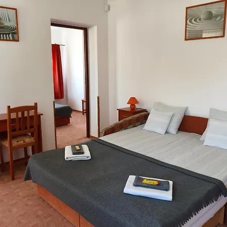Maison d'hôtes Sorompó Balatonkenese