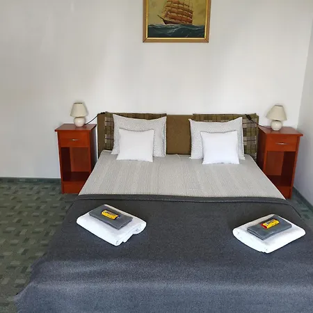 Sorompó 4* Balatonkenese