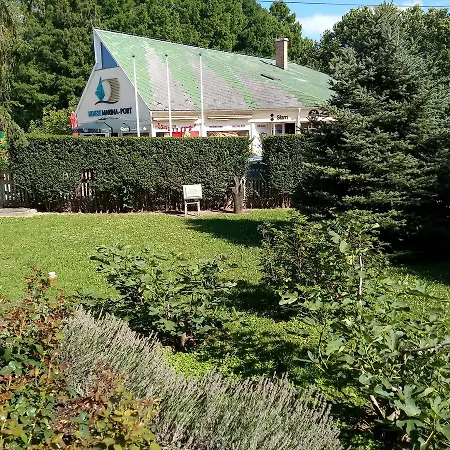 Sorompo Vendeghaz 4* Balatonkenese