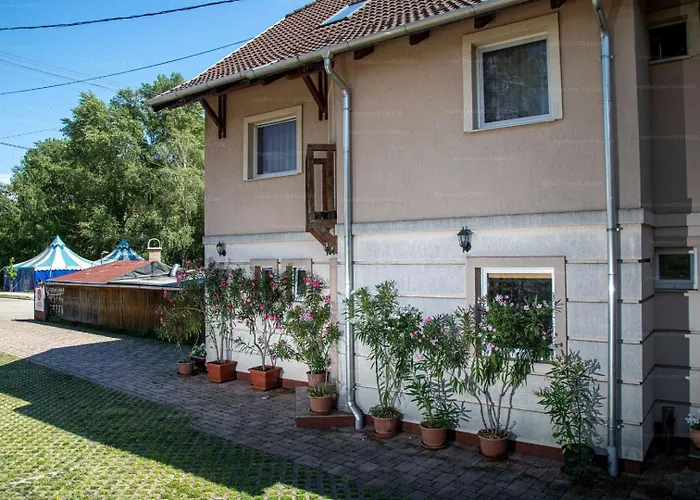 Sorompo Vendeghaz Gasthof