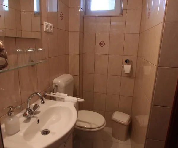 Gasthof Sorompo Vendeghaz Balatonkenese