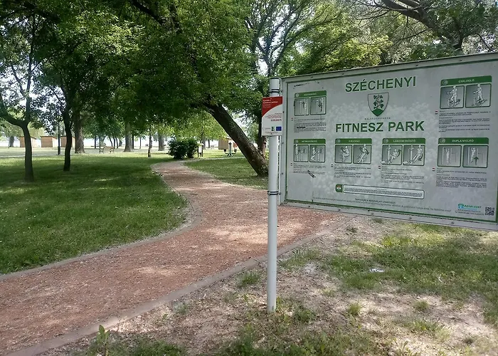 Sorompo Vendeghaz Gasthof Balatonkenese