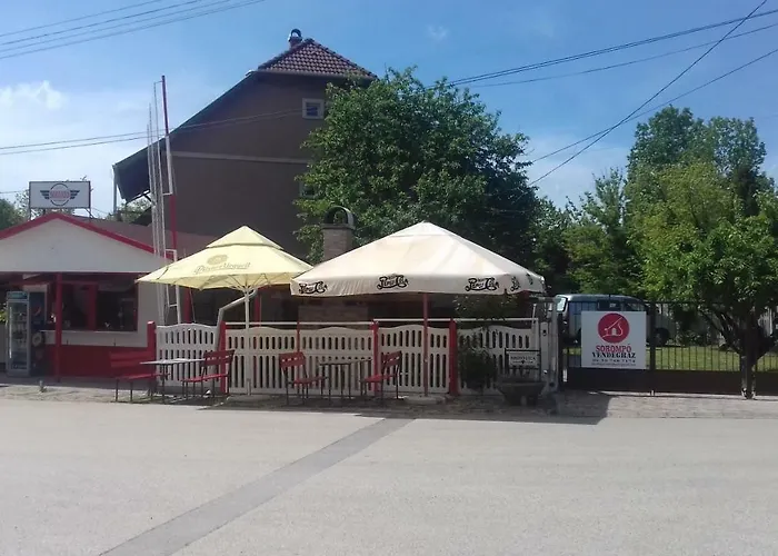 Gasthof Sorompo Vendeghaz Balatonkenese